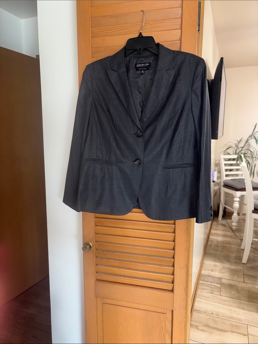 Jones New York Charcoal Gray Two-Button Women's Blazer